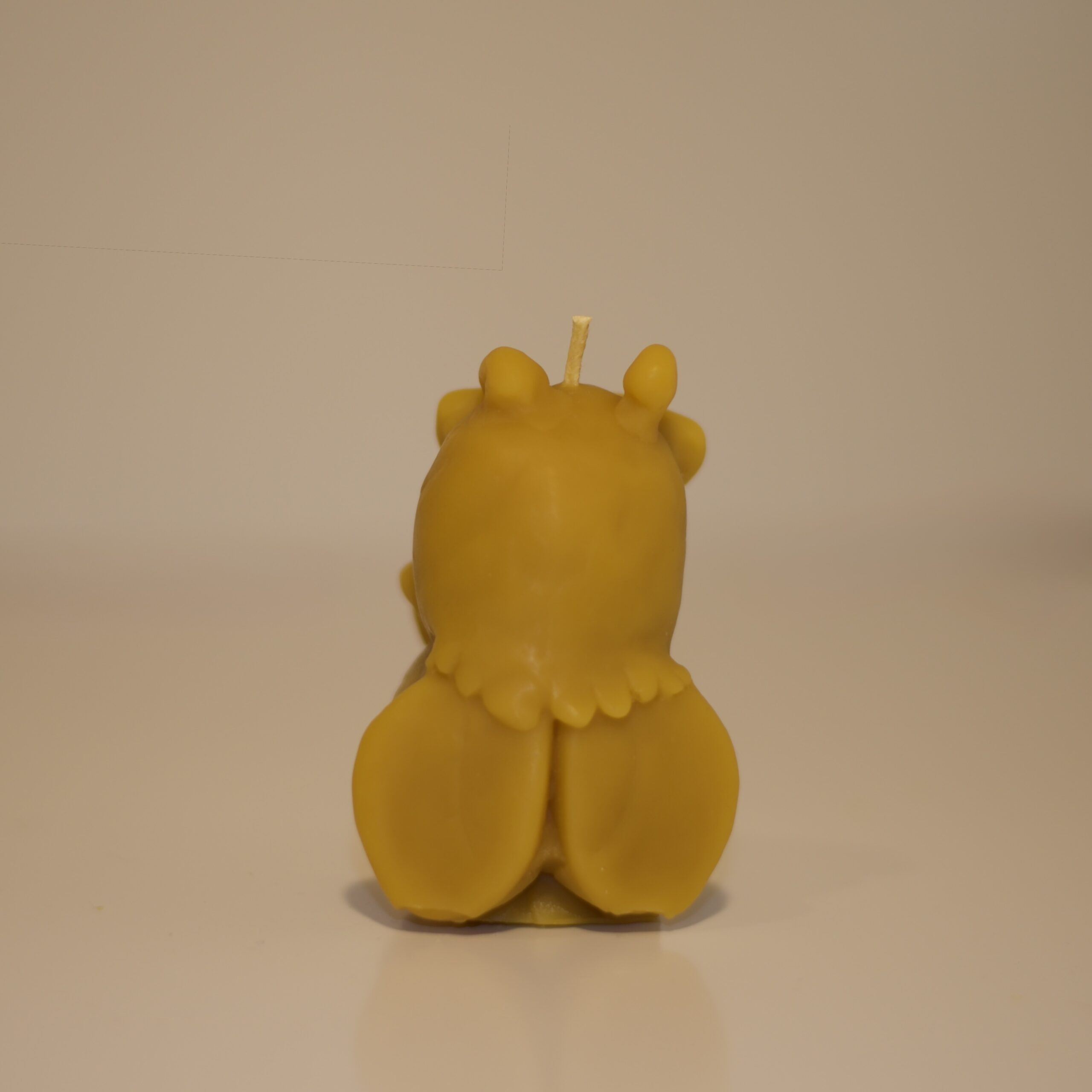 Carefree Honeybee Mascot Beeswax Candle - Image 3